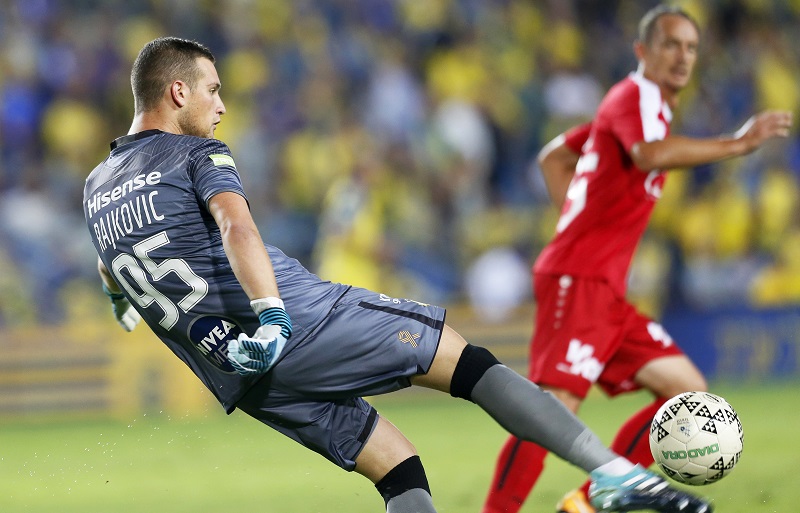 Рајковић поново правио чуда на голу Макабија